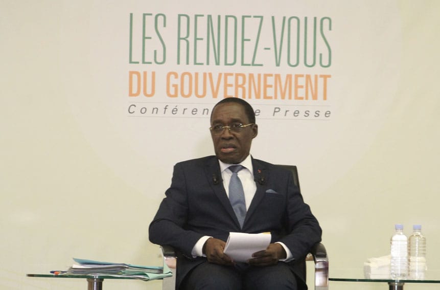 Bonoua Inondations: Aka Aouélé a fait un don de 2 millions aux sinistrés du village de Yaou