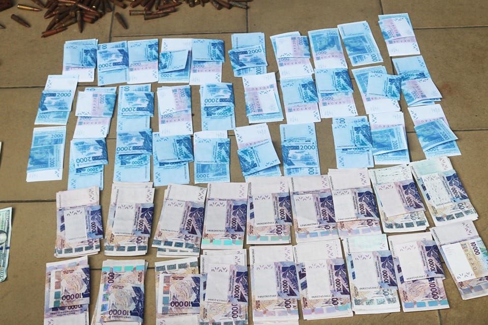 Faux billets de banque