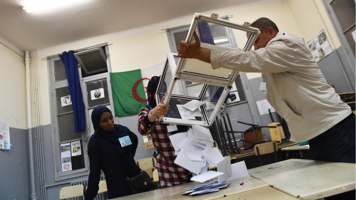 Présidentielle du 12 décembre 2019 en Algérie: 5 candidats retenus