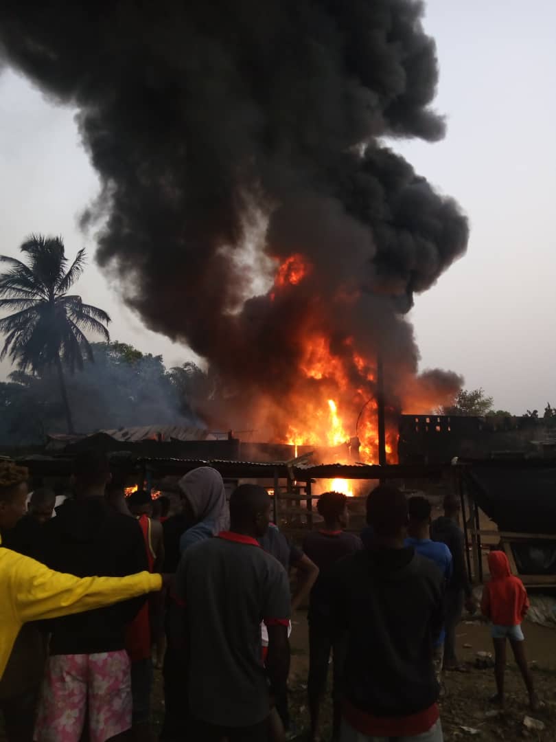 Grave incendie d'une usine de coco à Abobo Anonkoua
