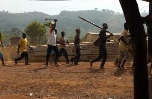 Violences à M’Batto : à qui profite le crime ?