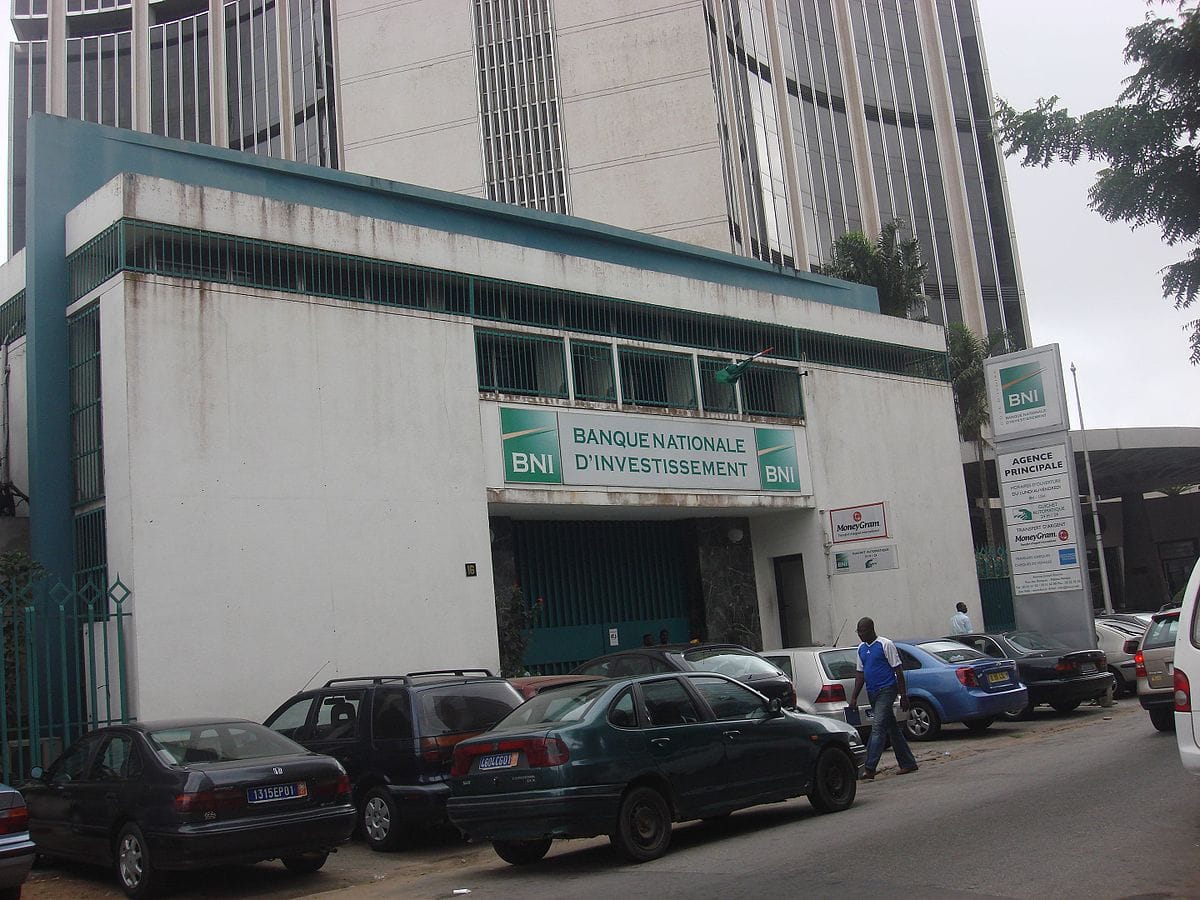 Affaire agent infecté au coronavirus  contamine ses collègues et clients à la BNI : la réaction des responsables