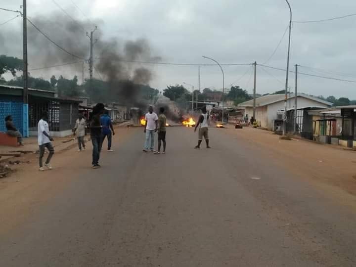 Manifestation à Yopougon contre la révision de la Constitution : des manifestants arrêtés