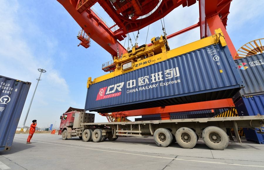 (Deux Sessions) Les échanges Chine-Europe doivent être une interaction vertueuse contribuant au succès mutuel (ministre des AE) – Actualités 24/05/2020