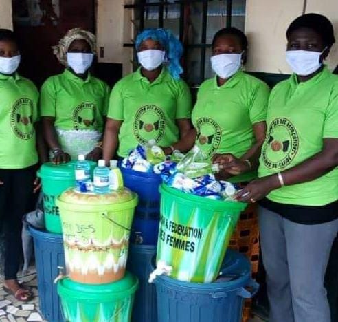 Covid-19 :  des femmes de Tafiré offrent des produits hygiéniques à des écoles – Actualité ivoirienne 25/05/2020