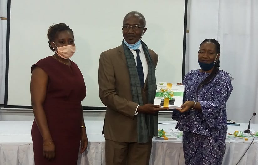 Le ministère de l’Education nationale réceptionne des scripts pédagogiques conçus par le Programme d’enseignement ciblé – Actualité ivoirienne 27/05/2020