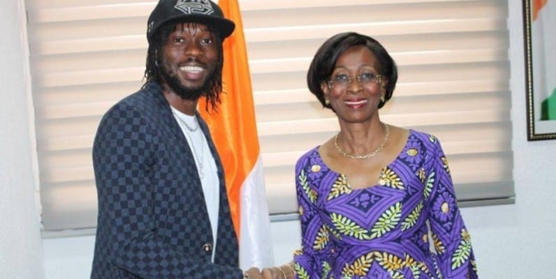 Lutte contre le Covid-19 : le beau geste technique de Gervinho au Gouvernement