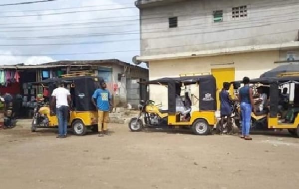 Des jeunes investissent dans le transport par les “taxis-motos” à Abobo – Actualité ivoirienne 03/06/2020