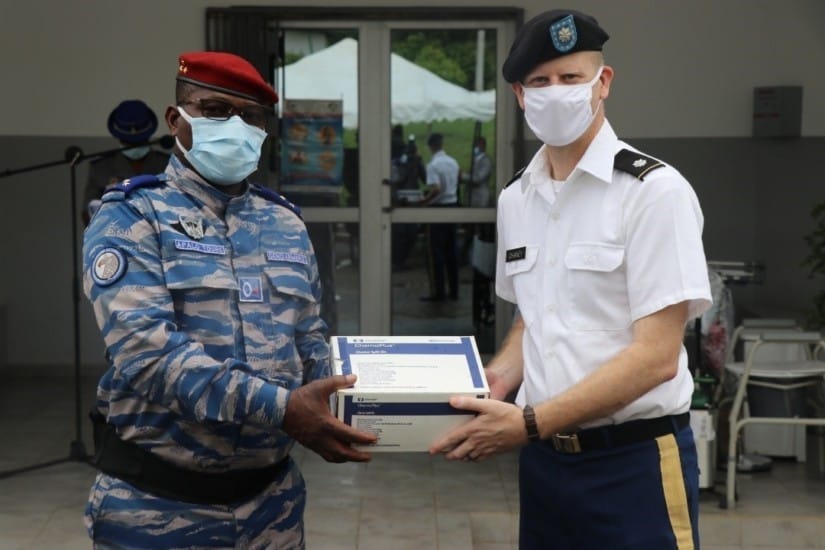 Le gouvernement américain fait un don d’équipements médicaux au service de santé des Armées – Actualité ivoirienne 17/06/2020