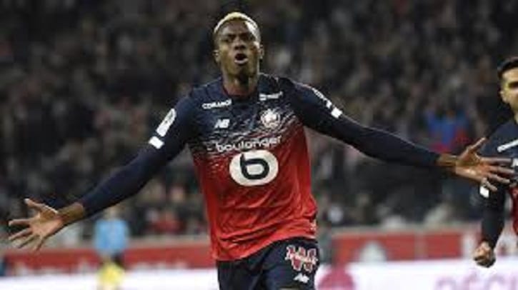 L’attaquant Nigérian Victor Osimhen signe à Naples