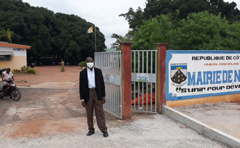COVID-19 : Le port du cache-nez exigé aux usagers de la mairie de Niakara – Actualité ivoirienne 03/08/2020