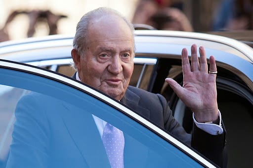 Accusé de corruption, l’ancien roi Juan Carlos va  quitter l’Espagne