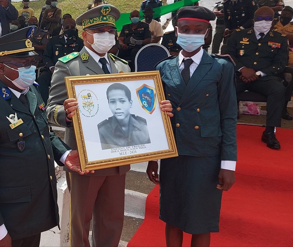 Qui est le Général IBRA BOULAMA ISSA, parrain de la 74eme promotion sortante de l’EMPT ?