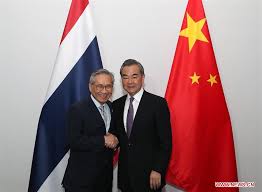 La Thaïlande envisage intensifier la coopération commerciale avec la Chine