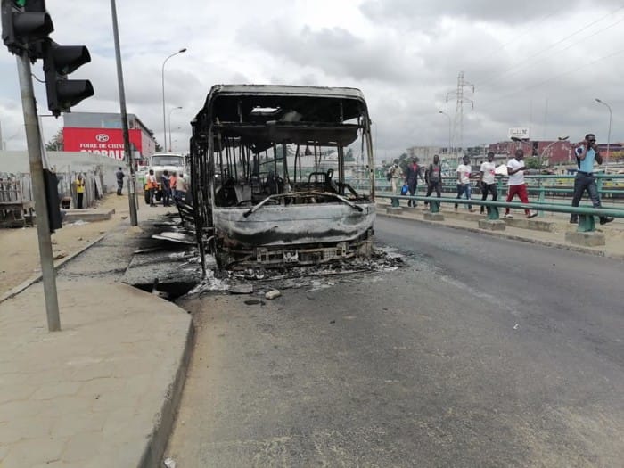 Plus de deux milliards FCFA perdus par la SOTRA suite aux actes de vandalismes sur les autobus (Ministre) – Actualité ivoirienne 21/10/2020