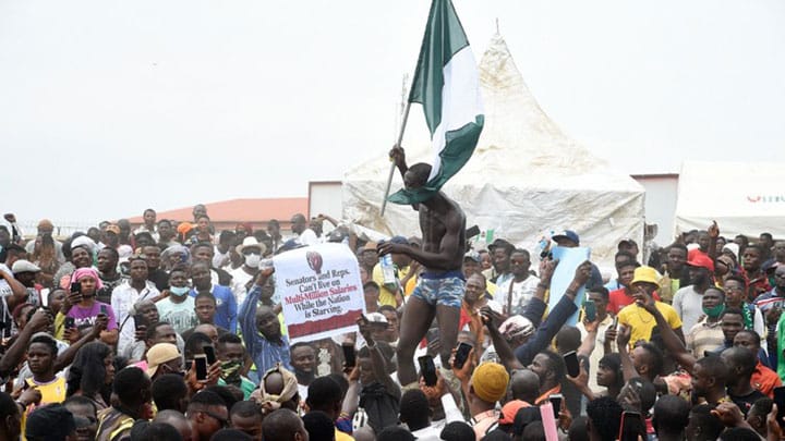 Une fusillade contre des manifestants à Lagos fait un mort