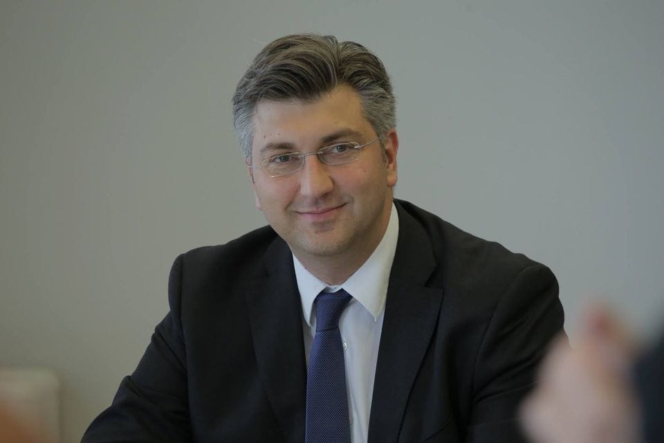 Covid-19 : Andrej Plenkovic, le Premier ministre croate testé positif