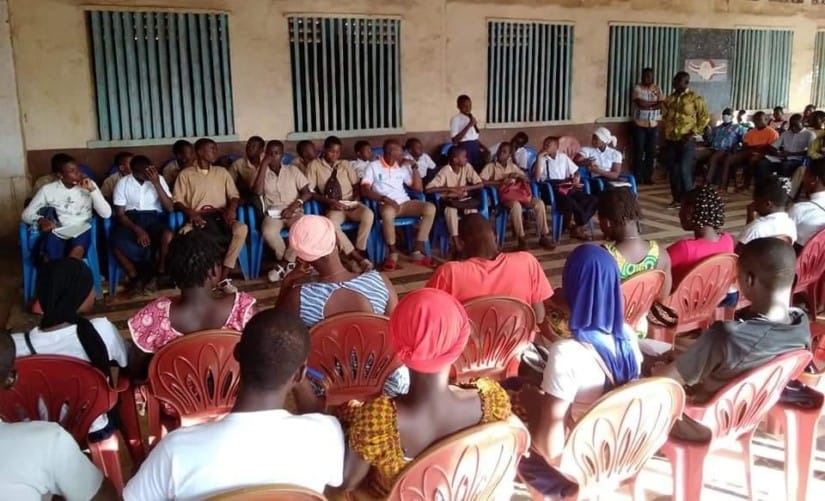 Collège moderne de Katiola : l’écrivain Camara Nangala exhorte les élèves à la lecture