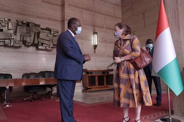 Départ de l’ambassadrice de Grande-Bretagne en Côte d’Ivoire : Joséphine Gauld fait ses adieux à Ouattara