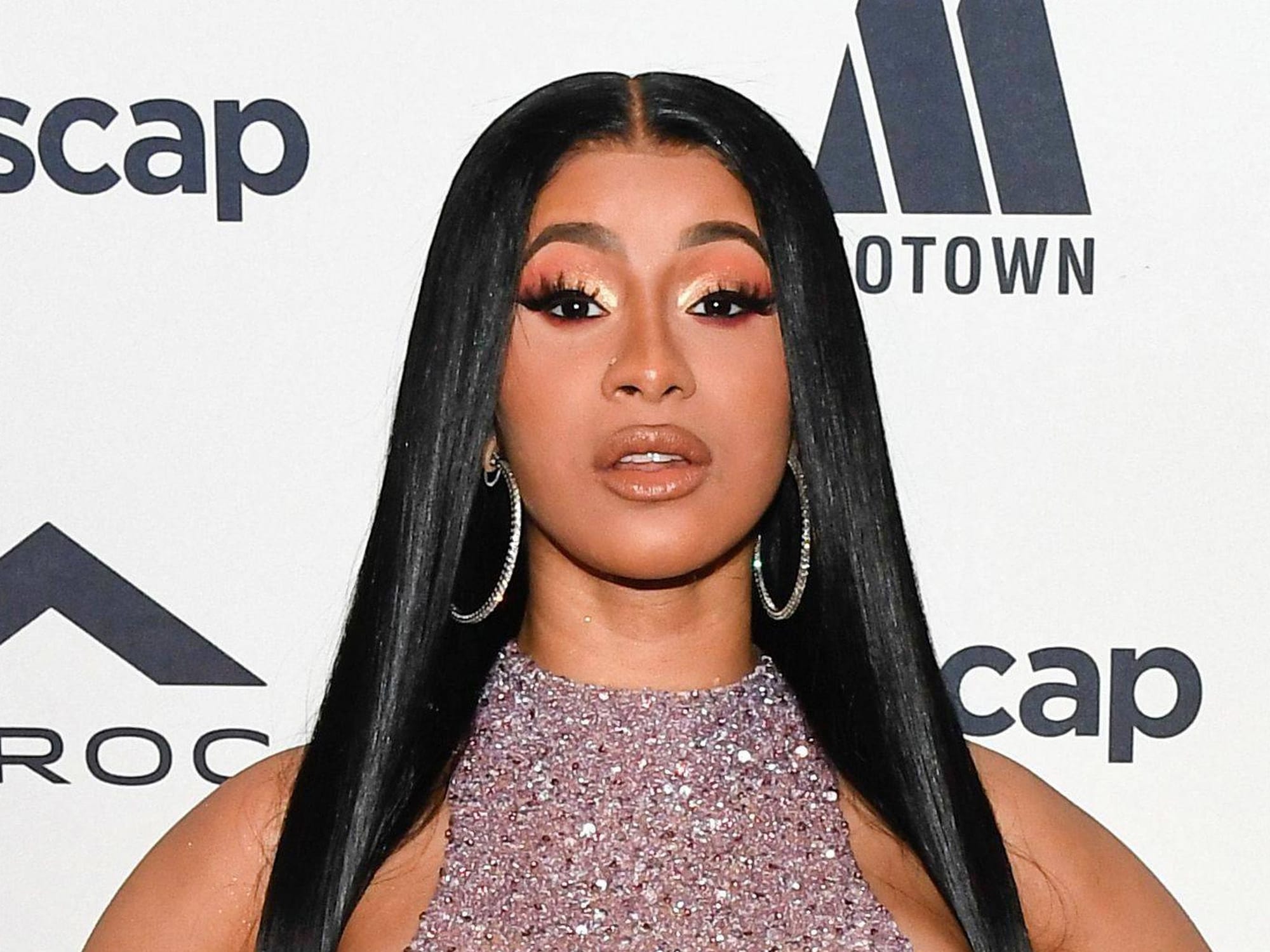 Cardi B: La star américaine risque la prison