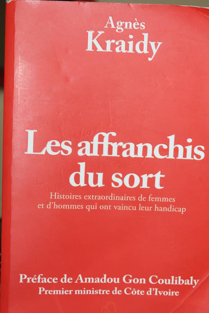 “Les affranchis du sort”, une œuvre littéraire qui relate l’histoire des Hommes qui ont vaincus leurs handicaps – Actualité ivoirienne 04/12/2020