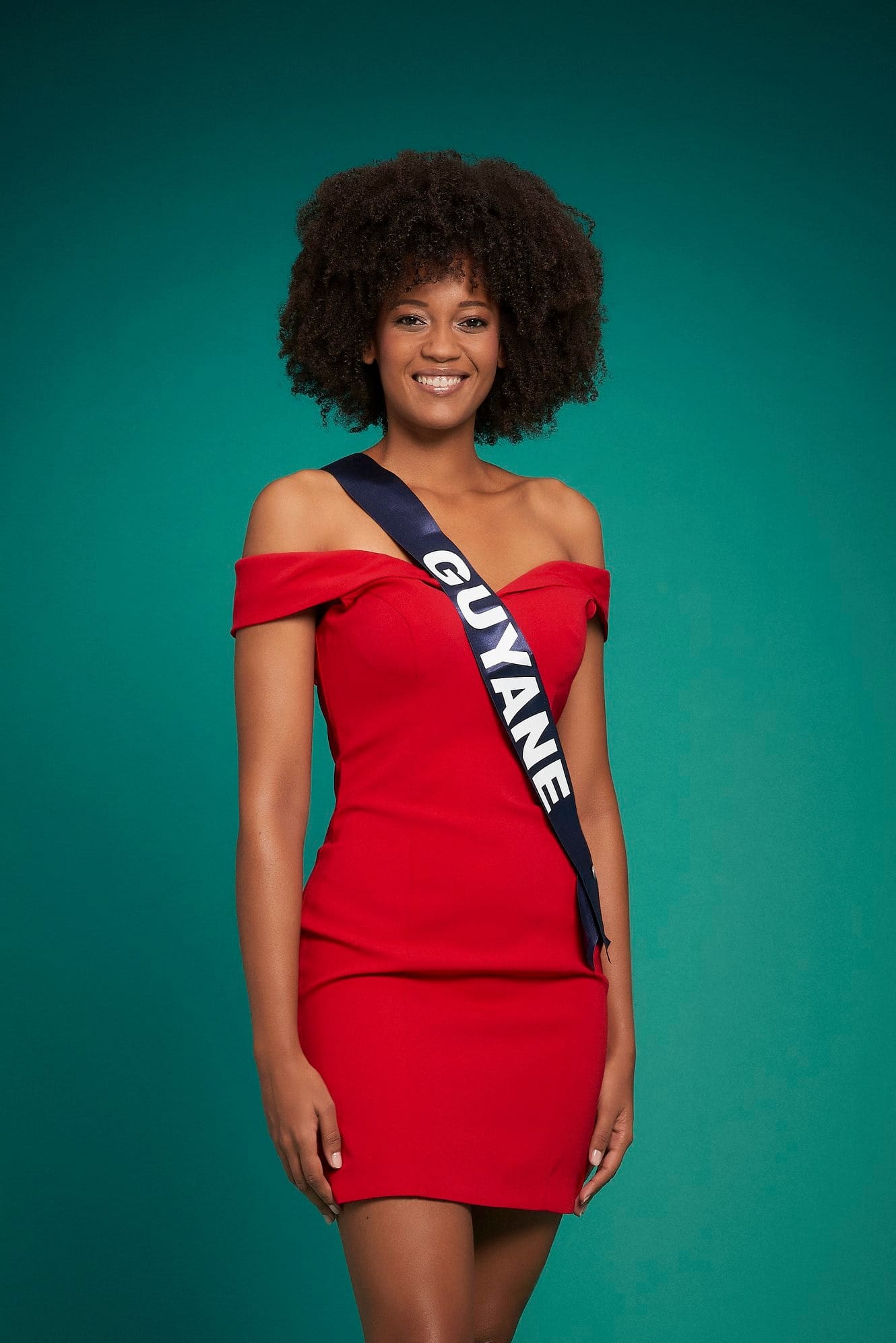 L'attribut alt de cette image est vide, son nom de fichier est Heleneschka-HORTH-Miss-GUYANE-683x1024.jpg.