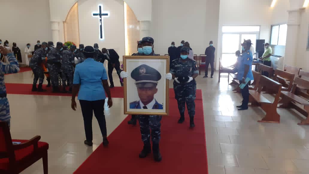 Levée de corps du commissaire Akoun Charles Étienne ce 4 décembre 2020