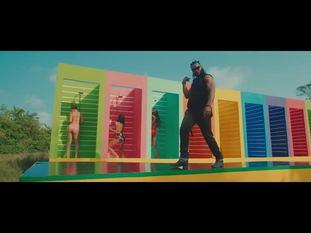 Flavour – Looking Nyash (Clip Official )