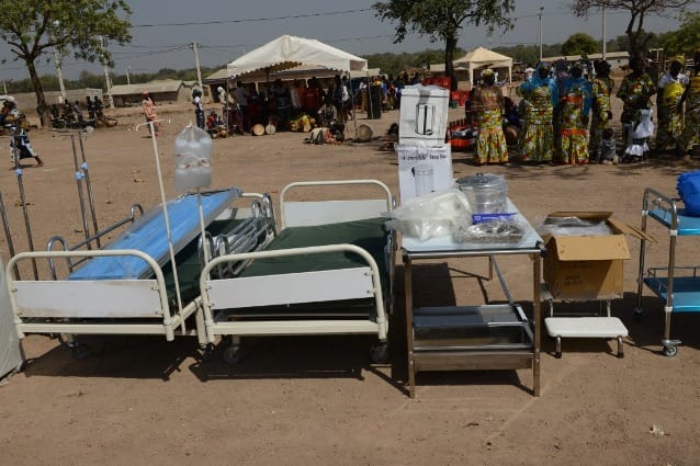 Centre de santé de Ponvogo : Dominique Ouattara donne des équipements