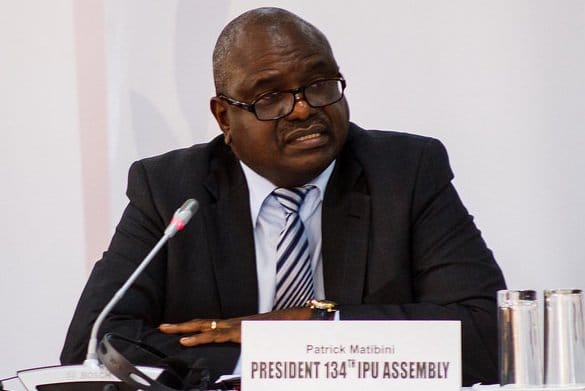 Patrick Matibini, président du parlement du Zambie testé positif au COVID-19