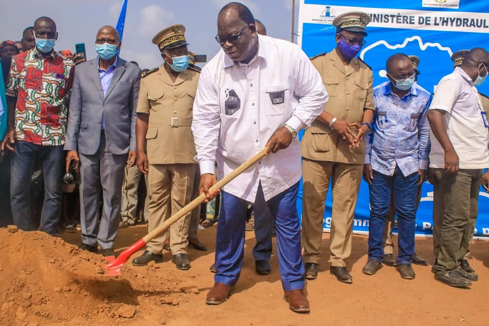 Château d’eau à Oumé : Laurent Tchagba lance les travaux