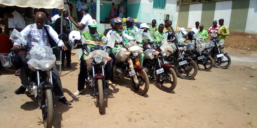 Des responsables de sections du PDCI à Séguéla reçoivent des motos – Actualité ivoirienne 14/02/2021