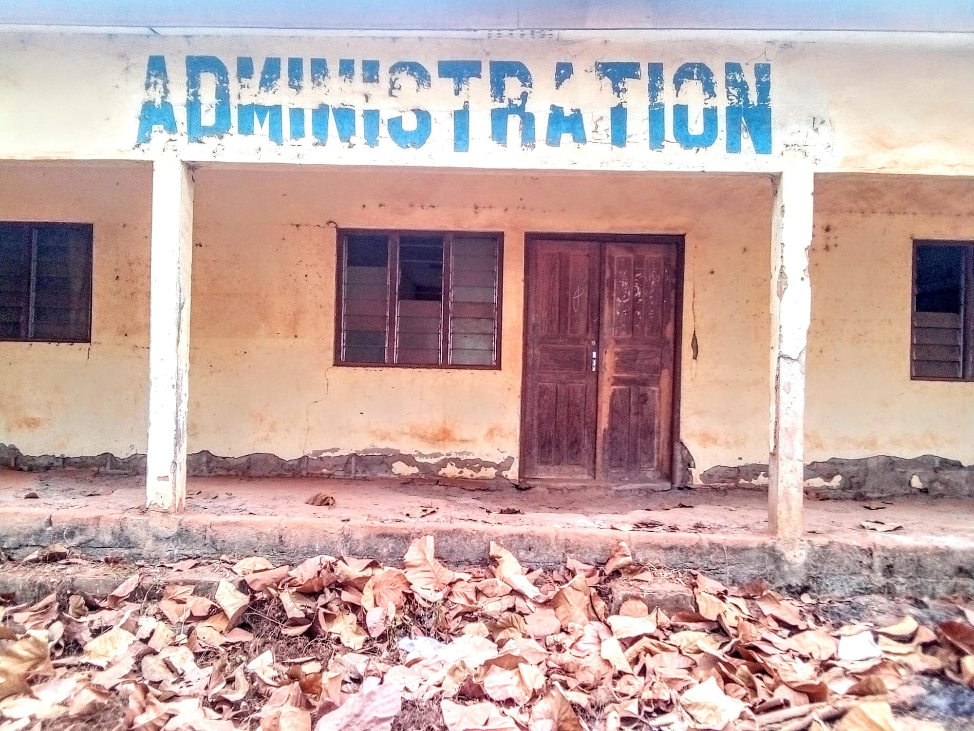 Plaidoyer pour la réhabilitation du bâtiment administratif du lycée de Sandégué – Actualité ivoirienne 14/02/2021