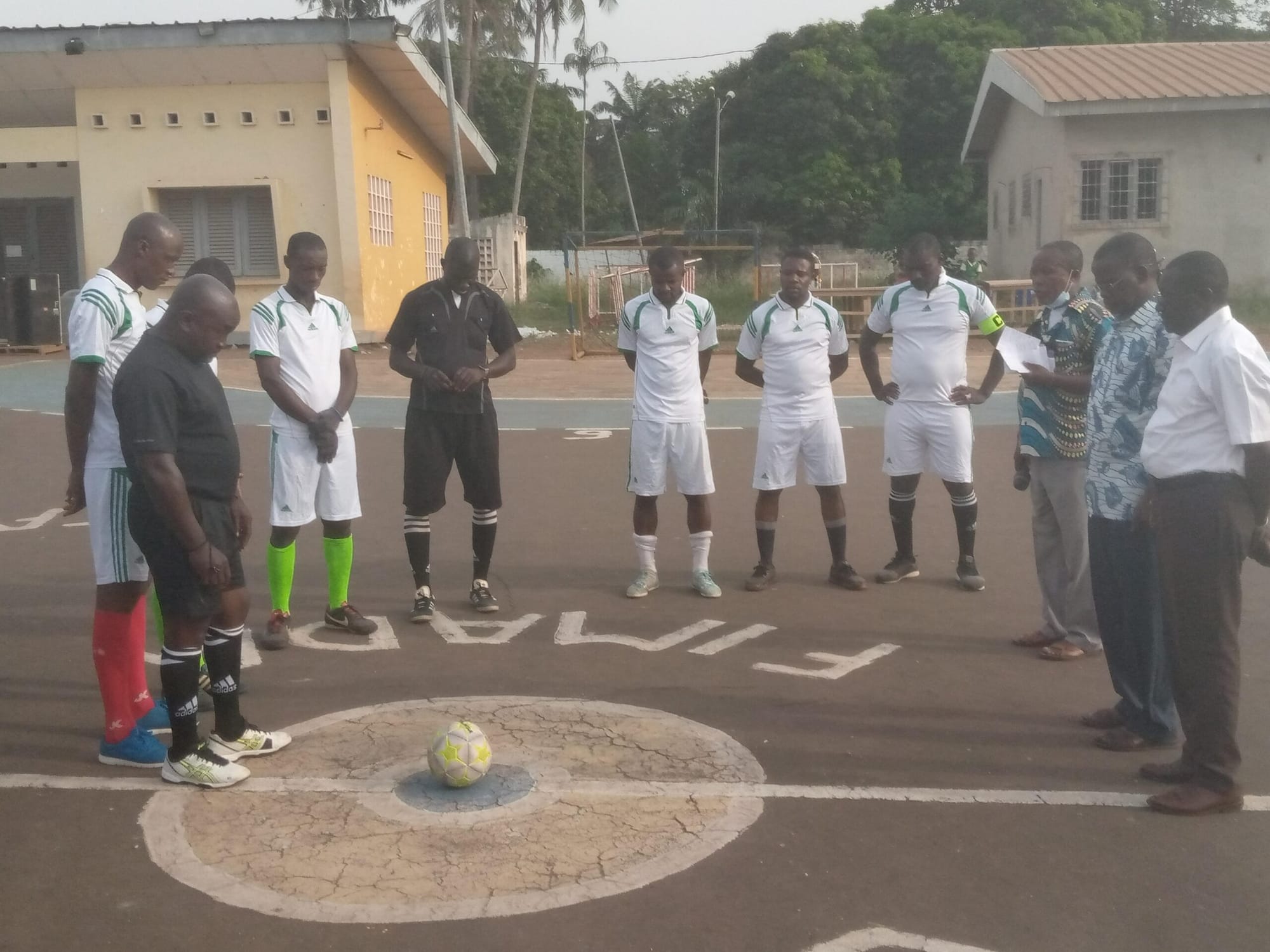 Hamed Bakayoko : une minute de silence à Agnibilekrou