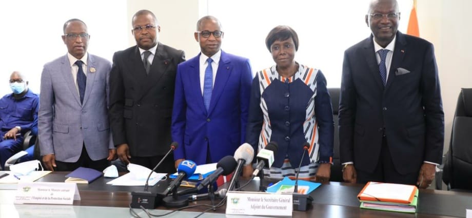 Passation de charges au ministère de l’Emploi : ce qu’il s’est passé entre Adama Kamara et Pascal Abinan
