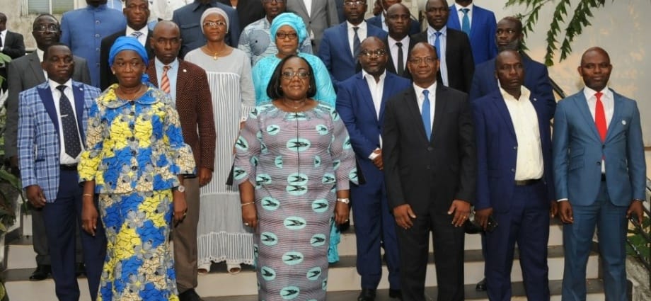 Anne Ouloto : « je ne serrai pas le bourreau des fonctionnaires de Côte d’Ivoire »