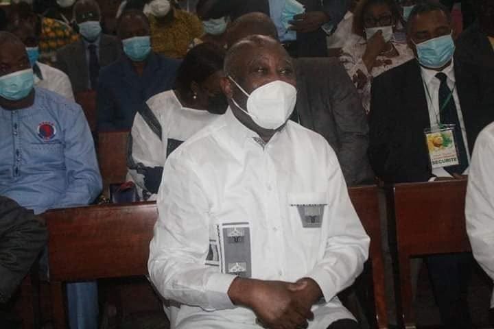 Laurent Gbagbo à la cathédrale St Paul du Plateau, en images