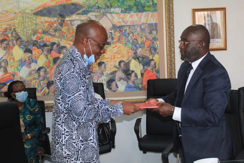 Côte d’Ivoire : l’ex-DG du MASA part avec « 42 mois d’arriérés de salaire »