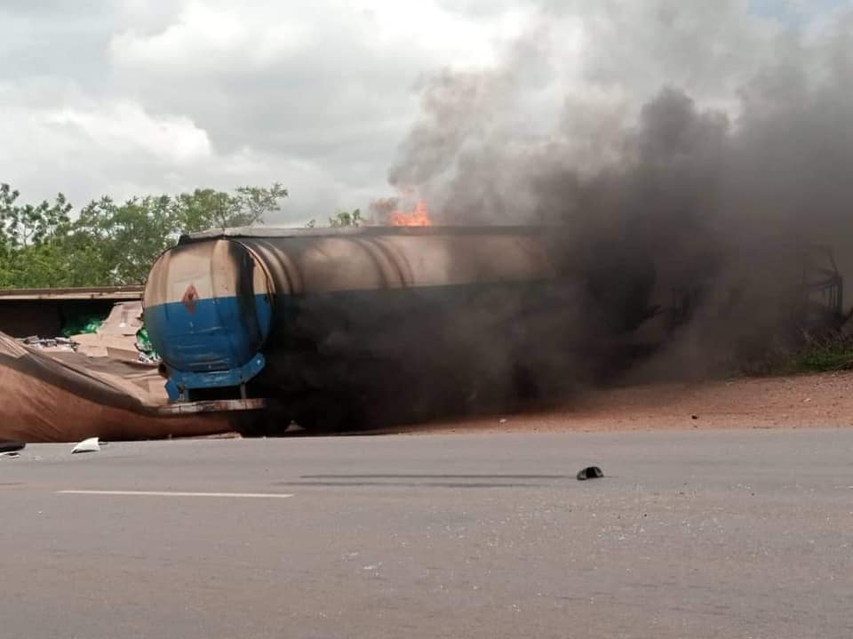 Grave accident de la circulation au Burkina Faso ce 25 juillet 2021 : 1 mort et 4 blessés