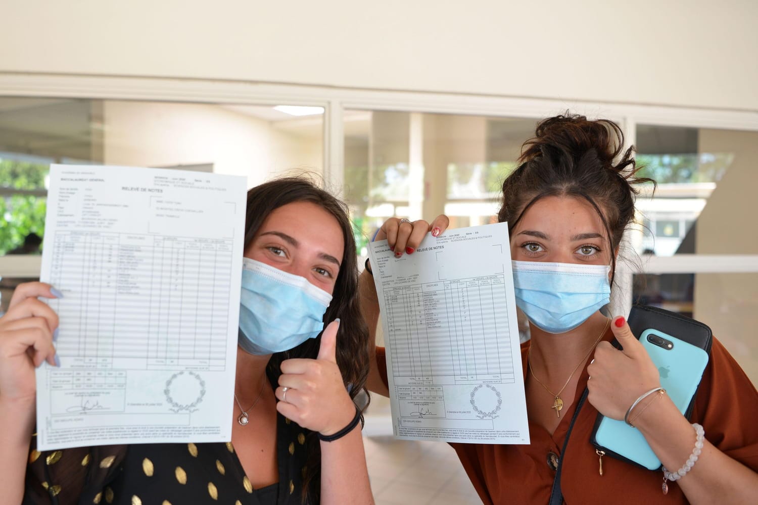 Les résultats du Bac 2021 en France commencent à tomber