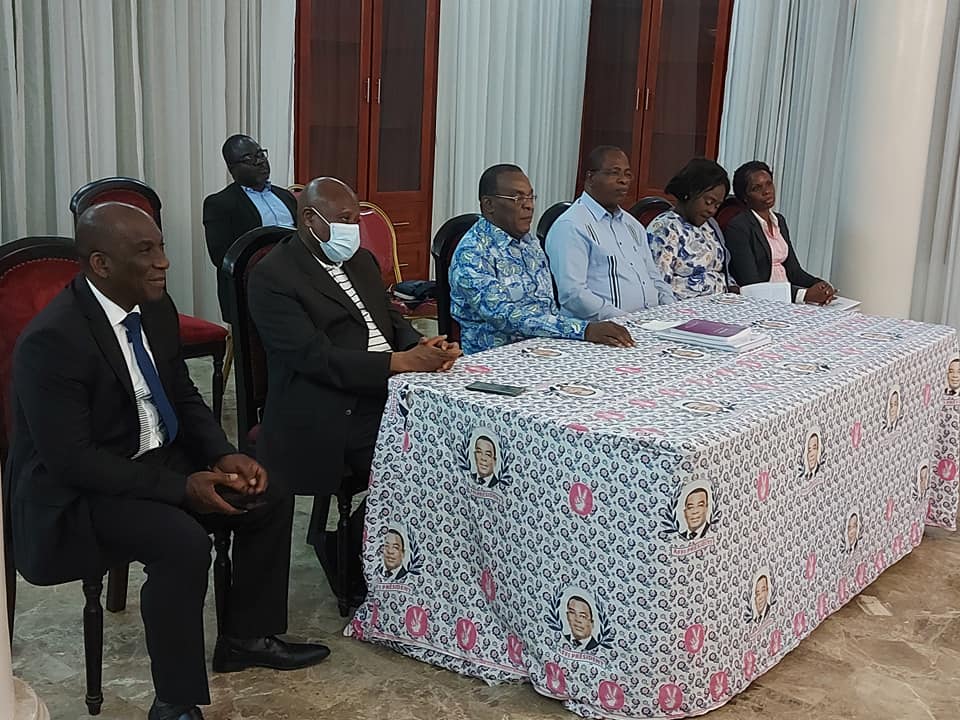 Rupture avec Gbagbo : « des agents de santé FPI apportent leur soutien à Affi et promettent remplir « l’enveloppe »