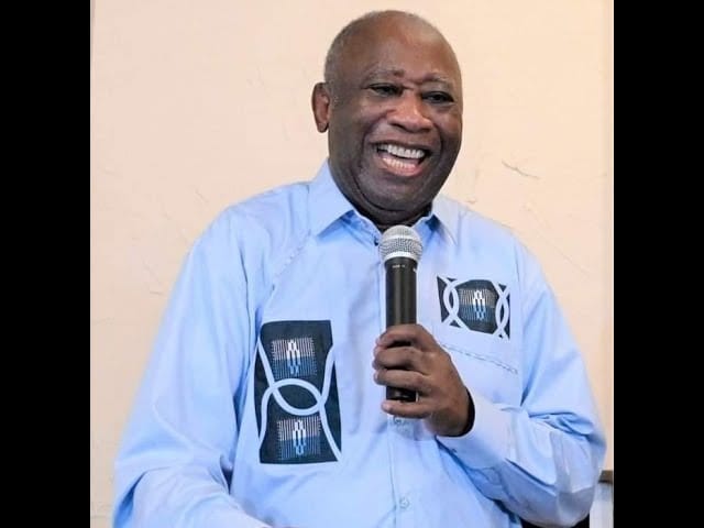 Laurent Gbagbo reçoit les familles des détenus politiques : l’intégralité en vidéo