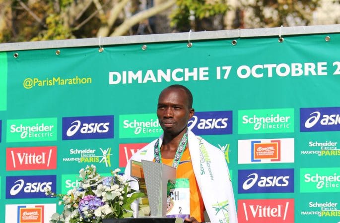 Le Kenyan Elisha Rotich remporte le marathon de Paris 2021