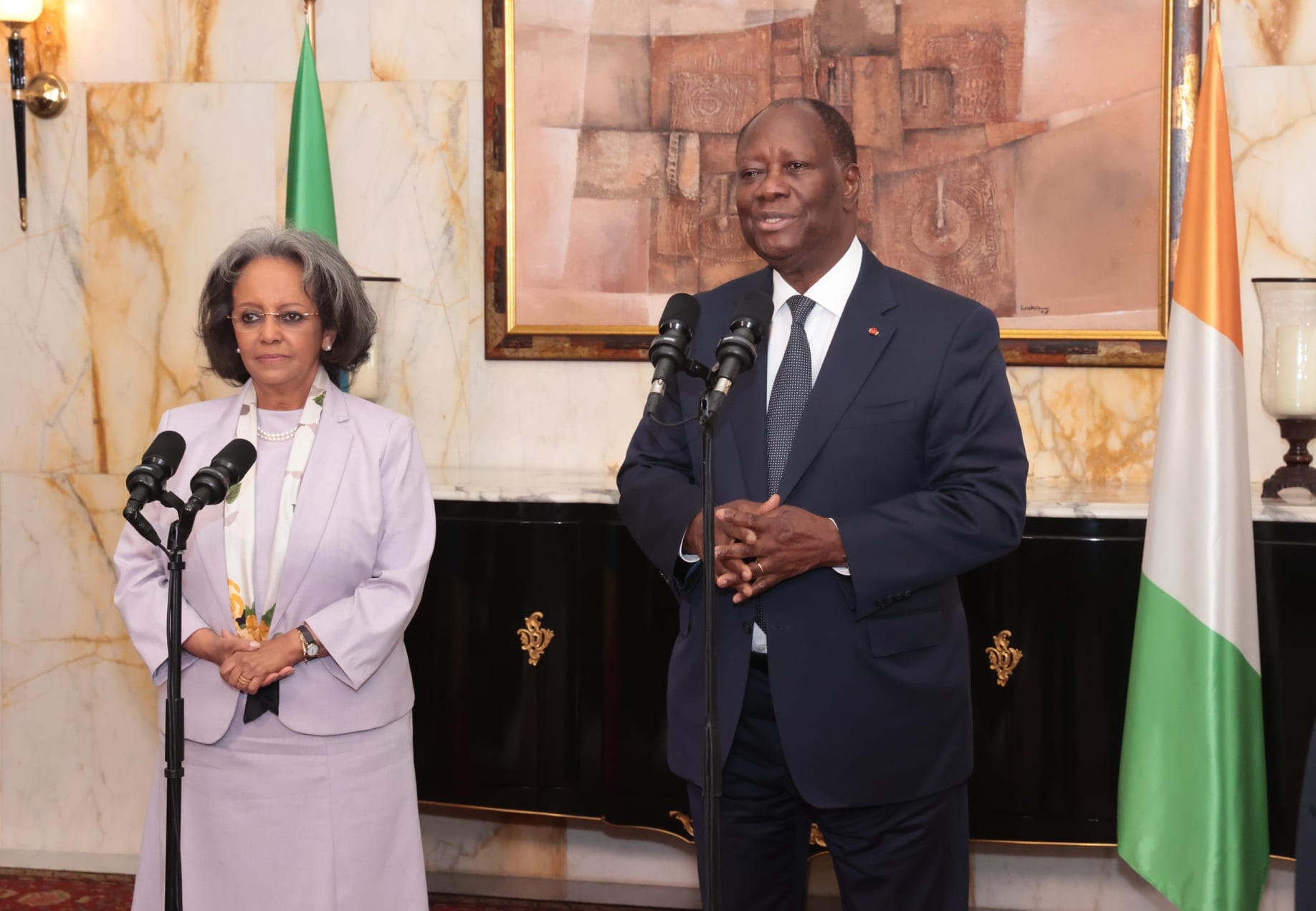 Le Président Ouattara s’entretient avec Sahle-Work Zewde, présidente de l’Éthiopie à Abidjan ce 2 novembre 2022
