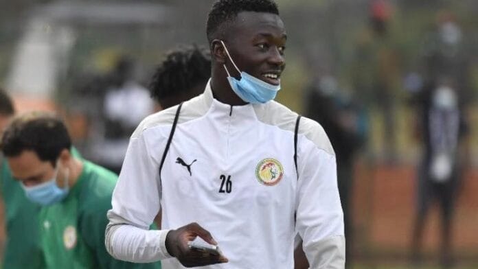 CAN 2022: mauvaise nouvelle pour le Sénégal, Pape Gueye suspendu par la FIFA, les raisons