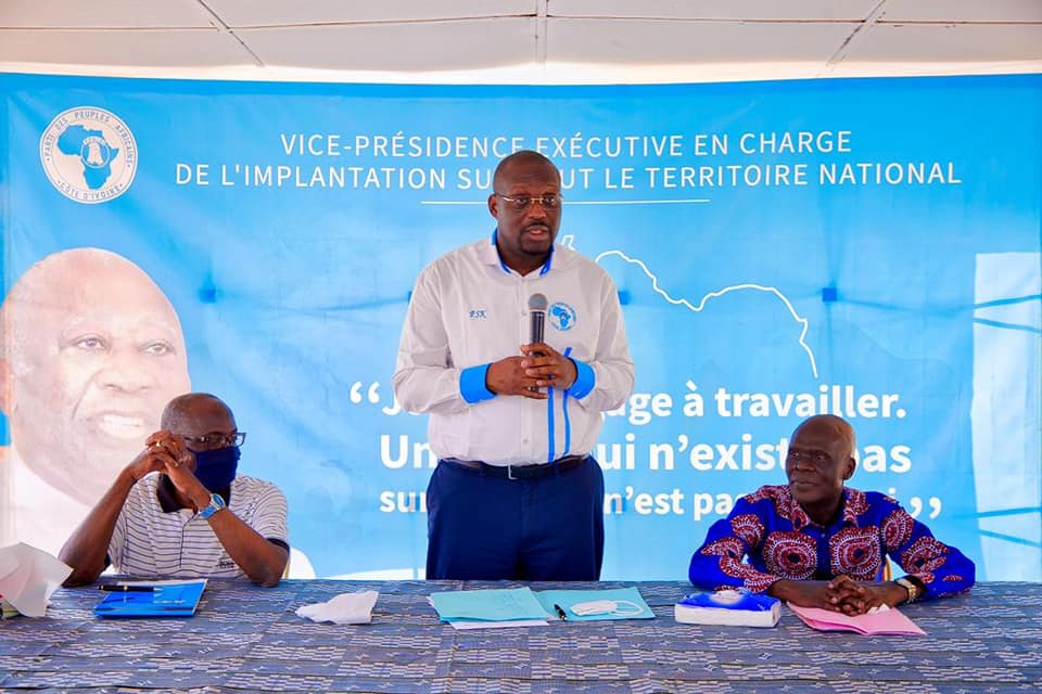 Stéphane Kipré aux militants du PPA-CI à Issia : « on se prépare à reprendre le pouvoir en 2025 »