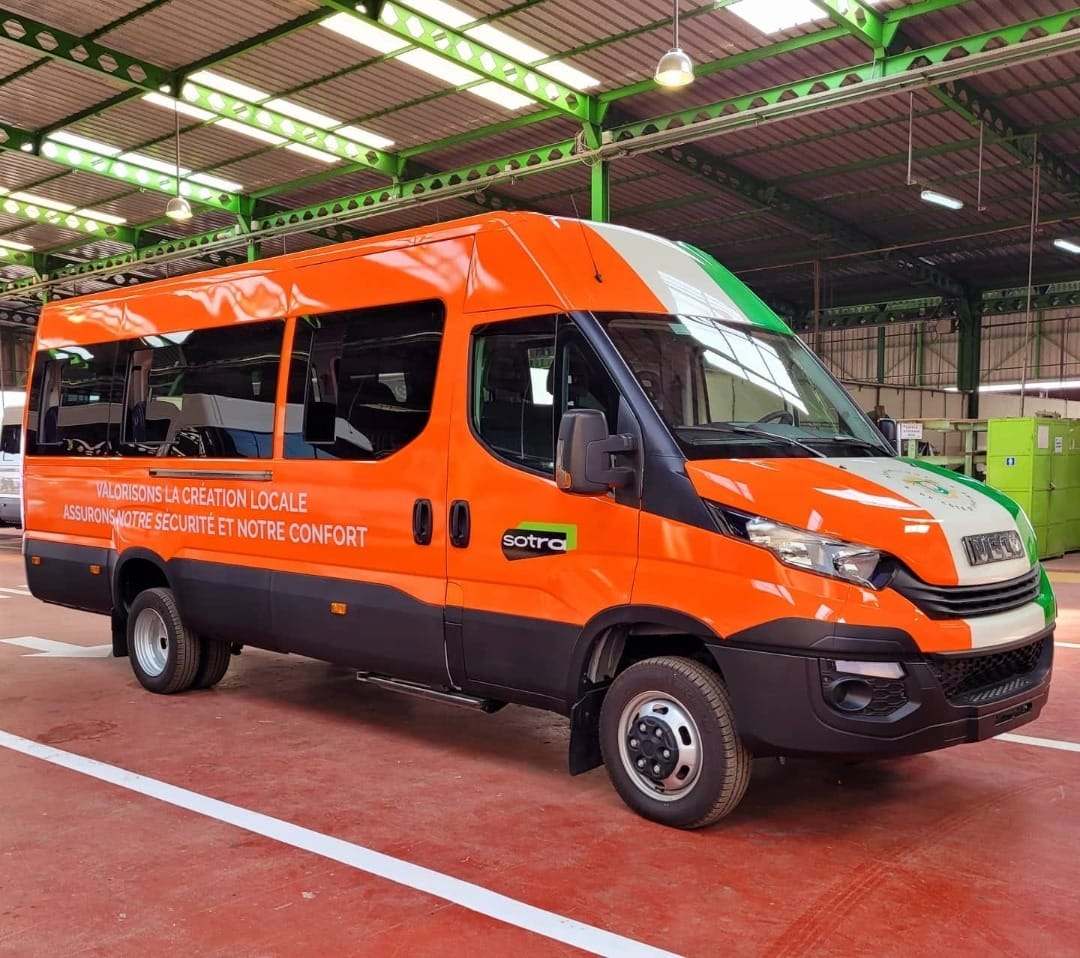 40 chauffeurs de Yopougon et Abobo bénéficiés des nouveaux minicars gbakas made in Côte d’Ivoire gbakas