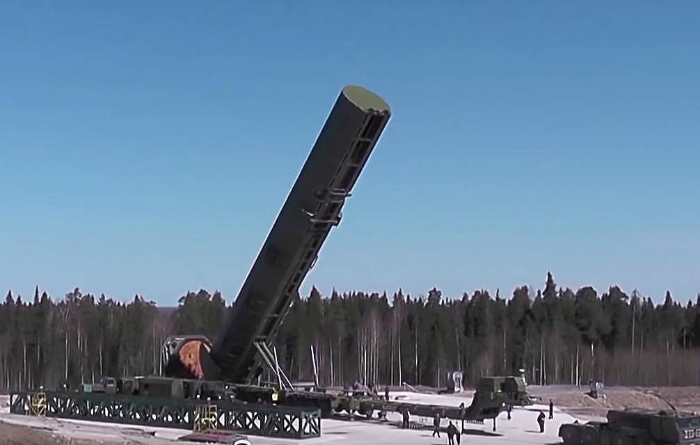 Santa 2 : guerre en Ukraine, Poutine brandit la menace nucléaire