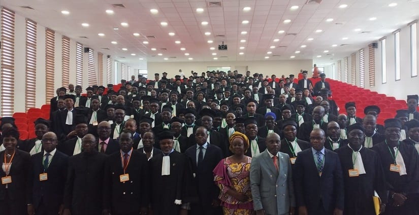 Les commissaires de justice outillés pour jouer le rôle de greffiers ad ‘hoc