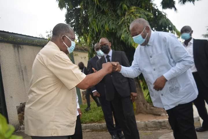 Laurent Gbagbo au domicile de Feu Bernard Dadié